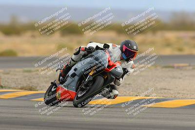 media/Jan-15-2023-SoCal Trackdays (Sun) [[c1237a034a]]/Turn 15 (1pm)/